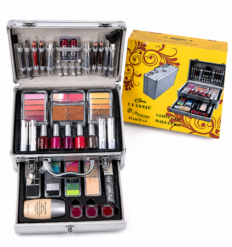 CLASSIC DELUXE MAKE UP SET